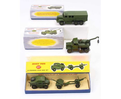 Dinky Toys military group of 3 comprising No. 689 Medium Artillery Tractor, No. 661 Scammell Recovery Tractor, and No. 697 25