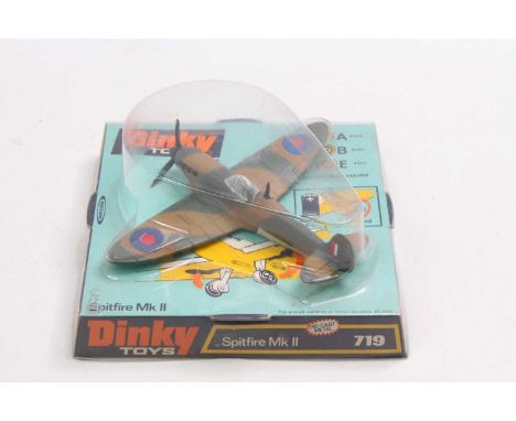 Dinky Toys No. 719 Spitfire Mk.II, camouflage brown, green with "RAF" roundels, sold with its original bubble-packed box, inf