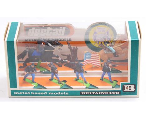A Britains Deetail No. 7955 Federal Forces American Civil War gift set, comprising of two mounted soldiers with four various 