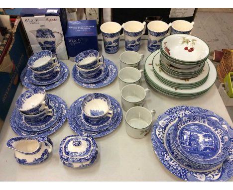 Spode Italian blue and white tea and dinner ware, together with Royal Worcester