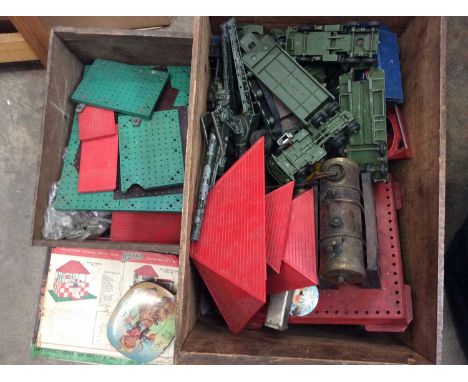 Dinky military vehicles, Meccano, Bayko, stationary stea, engine, Corgi Aviation boxed sets etc 