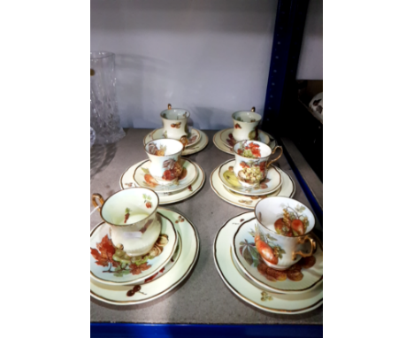 A JADE HOUSE OF STEWART CHINA SET