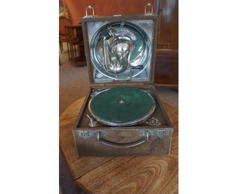A Vintage Portable "Telesmatic Sound Box" Gramaphone by Decca, Made in London, patent no 12174, 31cm long  