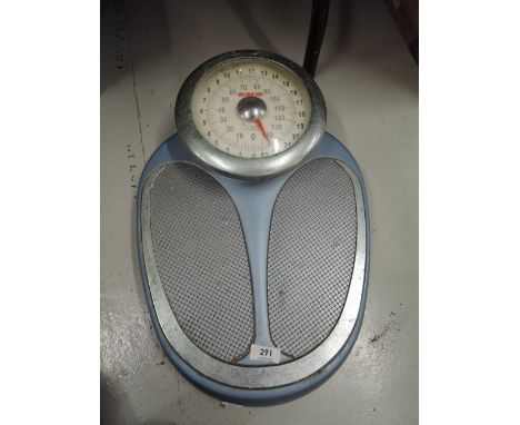 A set of vintage doctor style scales by EKS