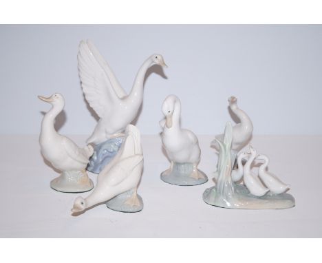 5 Nao swans &amp; 1 Lladro