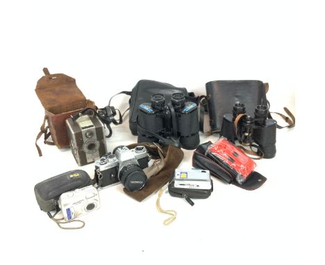 Collection of vintage cameras to include Olympus and Sony compact cameras, Yashica FR II with 55mm lens, Hanimex 110 TF in or
