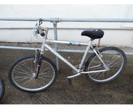 Giant Boulder Bike 