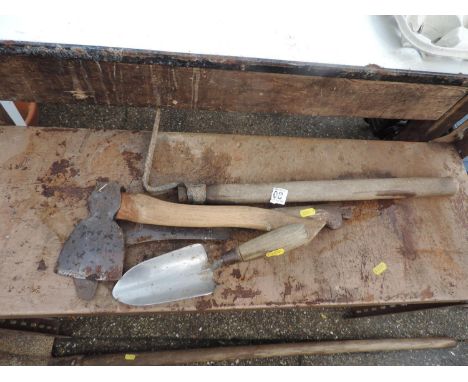 Garden Hand Tools 