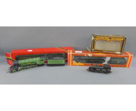 Hornby Railways 00 gauge scale models to include R033 BR Class 7 MT Loco Morning Star and R855 LMER Loco Flying Scotsman, tog