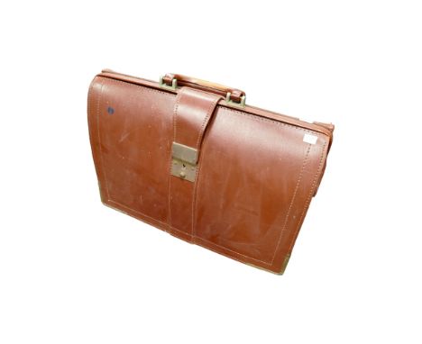 VINTAGE BRIEFCASE