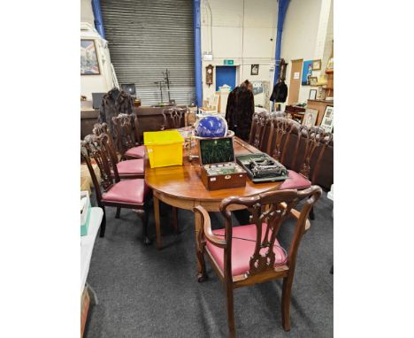 GEORGIAN INLAID DINING TABLE AND 8 REPRODUCTION GEORGIAN CHAIRS 