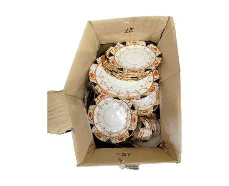 BOX TO INCLUDE ANTIQUE TEA SET, VARIOUS PLATES &amp; PLATTERS 