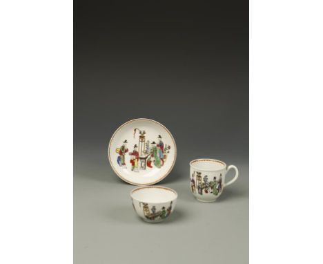 A FIRST PERIOD WORCESTER PORCELAIN TEA BOWL, COFFEE CUP AND SAUCER, printed and polychrome painted in Chinese style with figu