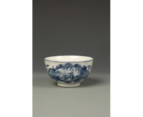 A WORCESTER BLUE AND WHITE PORCELAIN TEA BOWL with chinoisere decoration, within scrolled cartouches, crescent mark on unders