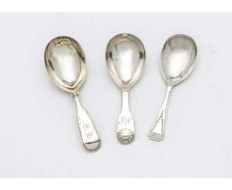 A group of three silver tea caddy spoons, including two Victorian examples, one fiddle and thread and one fiddle and shell, t