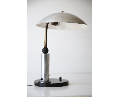 KMD Daalderop - A vintage 20th century 1930s Art Deco Bauhaus desk / table lamp light. The lamp having an aluminium shade sup