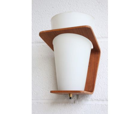 Louis Christiaan Kalff (1897-1976) - A set of three 20th century 1960s Danish designer wall light sconces. Each having bent p