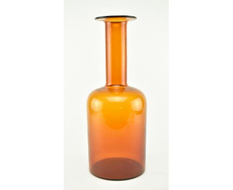 A vintage mid century 1960s Holmegaard Danish / Scandinavian / Gulvase amber art glass vase by Otto Brauer. The vase with fla