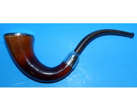 A Meerschaum silver mounted drop chin pipe