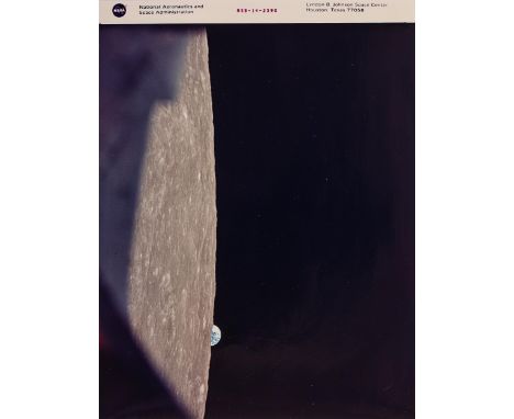 Apollo 8 mission Nasa code as08-14-2390EARTH RISING FROM LUNAR HORIZONLate print. 20 x 25 cm.Starting price: € 1.000One of th