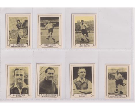 Trade cards, Wilkinson, Popular Footballers, 'M' size, 7 cards, nos 2 Pearson Man Utd, 4 Steel Dundee, 5 Leuty Notts Co, 9 Me