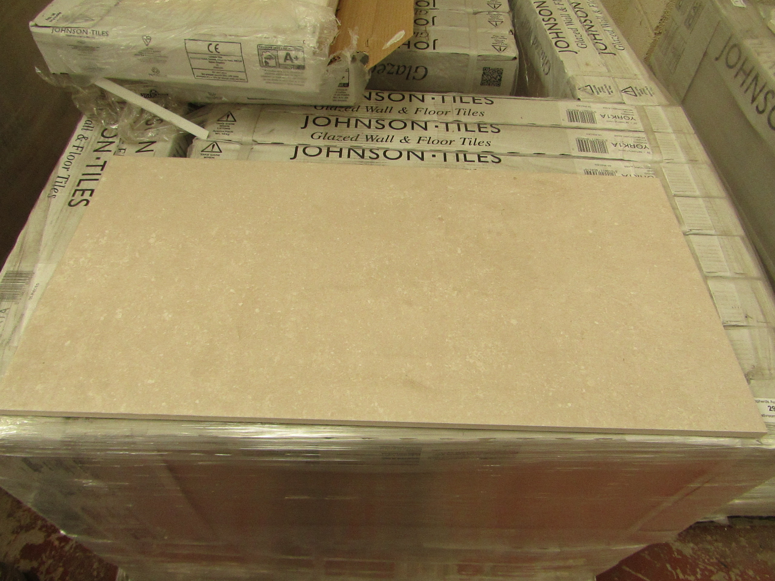 40x Packs of 5 Johnson Tiles "Shading Stone" (YORK1A) 597 x 297 x 11mm
