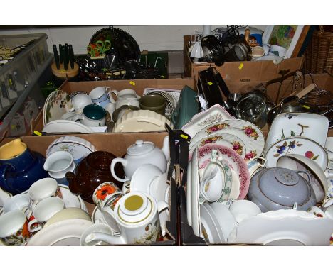 SIX BOXES OF CERAMICS, KITCHEN RELATED ITEMS, PANS ETC, to include various pieces of different Denby, Worcester 'Evesham' Roy