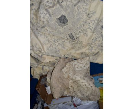 THREE BOXES OF TABLE LINEN, A FRAMED PRINT, CASED CAMERA TRIPOD AND A TABLE LAMP, the linen including a cream linen hand embr