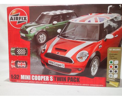 Airfix 1/32 scale Mini Cooper S twin pack, appears as new, wear to box. UK P&amp;P Group 1 (£16+VAT for the first lot and £2+