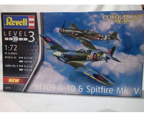 Revell 1/72 scale Combat set comprising BF 109 G-10 and spitfire MK V, new and sealed. UK P&amp;P Group 1 (£16+VAT for the fi