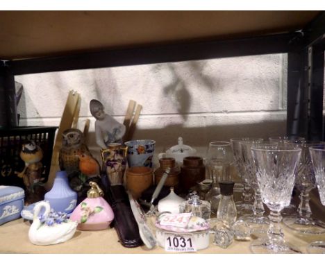 Shelf of mixed collectables, including Wedgwood and lead crystal etc. Not available for in-house P&amp;P 