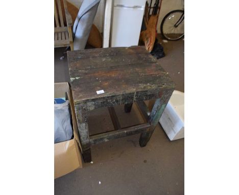 Vintage wooden work bench