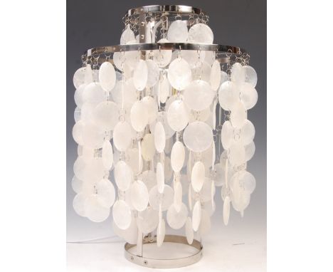 After Verner Panton - Fun 2TM - A contemporary capiz shell table / desk lamp having a collection of round shell disk droplets