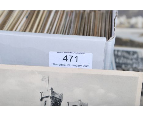 Postcards - Shoebox with approx 1,200 international vintage views, street scenes etc. All standard size &amp; mostly WWII and