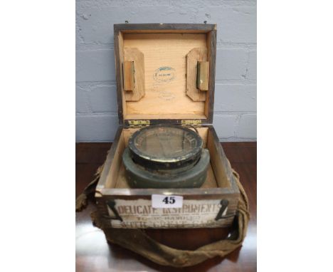 Cased WWII RAF Aircraft Compass Type R8M 
