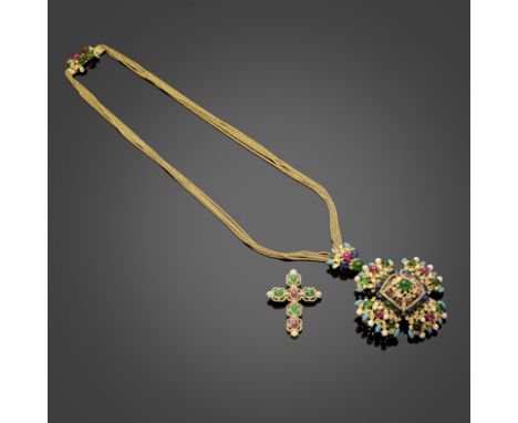 Christian DIOR, Collection année 1969. Sautoir à pendentif-broche et une broche 'Croix'.Directeur artistique Marc Bohan.En mé