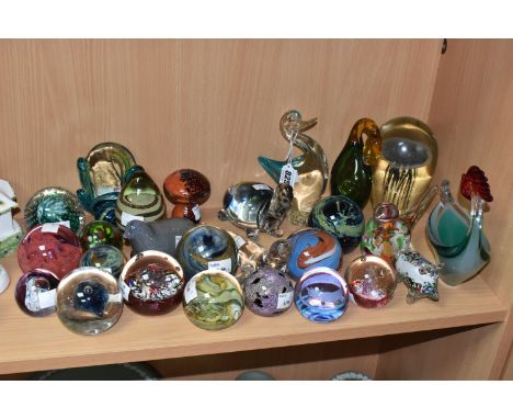 A COLLECTION OF GLASS PAPERWEIGHTS, ETC, to include a Mdina 'Blue Summer' freeform knot sculpture, Caithness paperweights: In