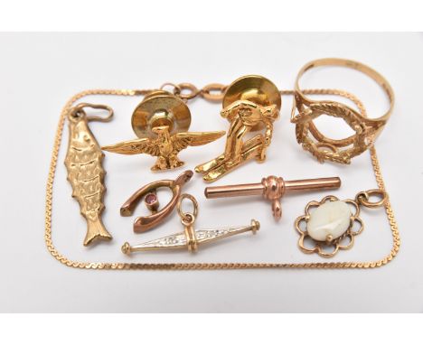 ASSORTED JEWELLERY, to include a 9ct gold ring mount missing stone, hallmarked 9ct London, ring size M 1/2, a 9ct gold opal s