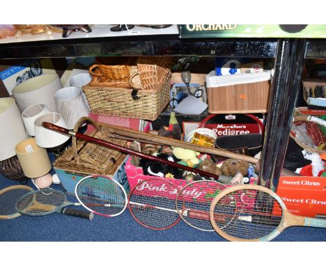FIVE BOXES AND LOOSE MISCELLANEOUS SUNDRIES to include a collection of assorted table lamps,  a group of wicker baskets, vint