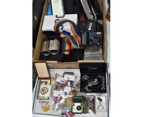 A BOX AND A TRAY OF ASSORTED ITEMS to include a Samsung J3 and a S20FE, a pocket telescope, a cased Mini Maglite torch, a Sam