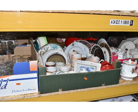 SIX BOXES AND LOOSE CERAMICS AND GLASSWARE, to include T. G. Green &amp; Co. Ltd. ceramics produced for The Bass Worthington 