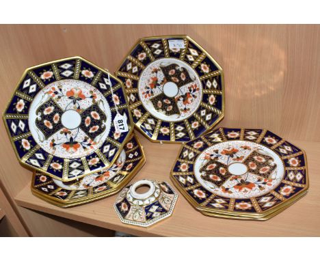 A DAVENPORT IMARI PART DESSERT SERVICE, comprising six octagonal plates, width 23cm, and a comport (plate loose from base wit