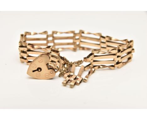 A 9CT GOLD GATE BRACELET, AF four bar bracelet fitted with a heart padlock clasp, hallmarked 9ct London, jump ring is AF will