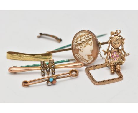 AN ASSORTMENT OF JEWELLERY, to include a 9ct gold rag doll articulated pendant, fitted with a tapered bail, hallmarked 9ct Sh