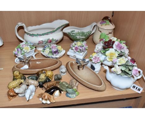 A GROUP OF CERAMICS, to include Royal Doulton and other modelled flower ornament (sd and losses), two Royal Staffordshire Din