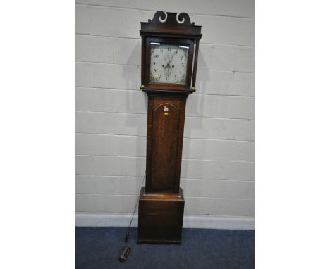 A GEORGIAN OAK 30 HOUR LONGCASE CLOCK, with twin swan neck pediment, two cylindrical pillars flanking a glass door, that’s en