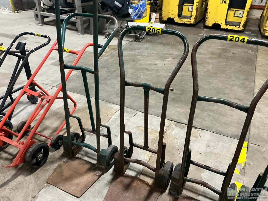 Lot 205