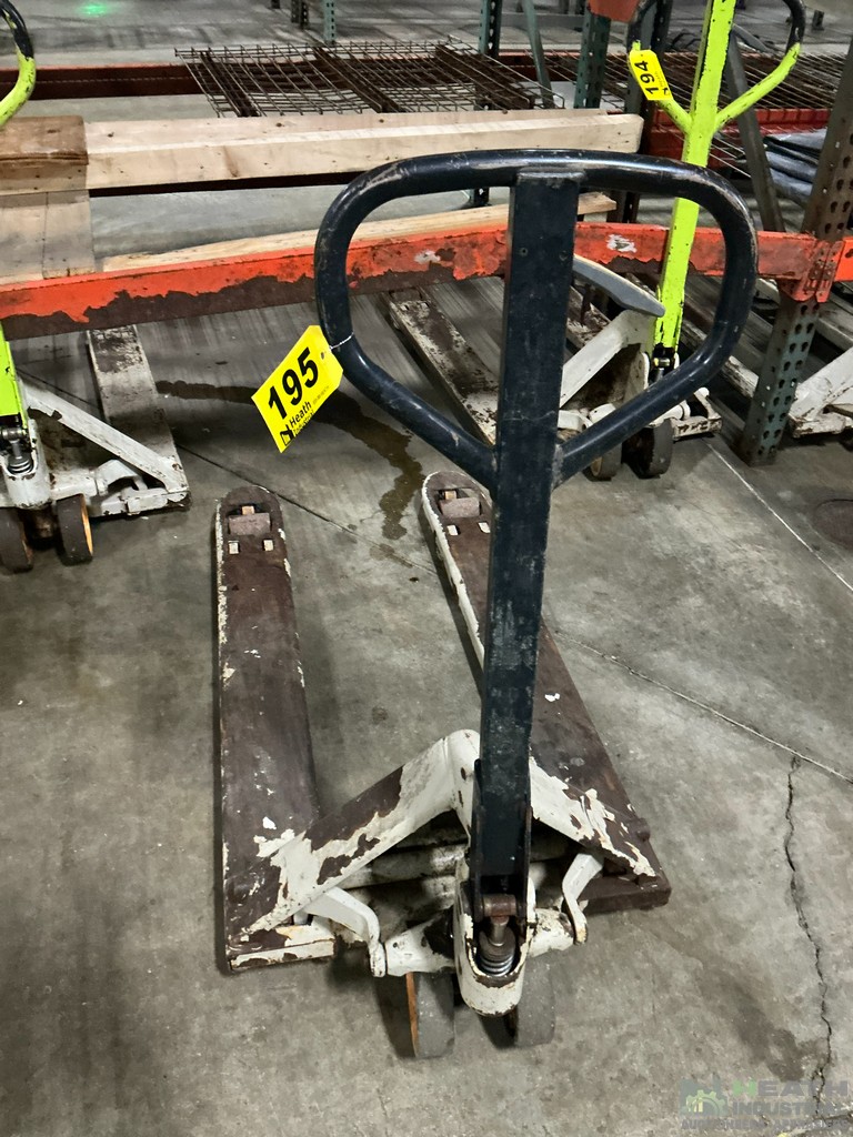Lot 195