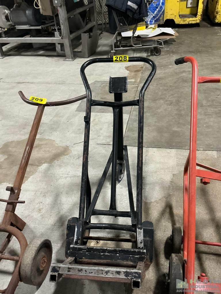 Lot 208
