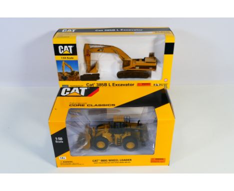 Norscot - 2  x boxed construction models, Cat 385B L excavator in 1:64 scale and a Cat 980G wheel loader in 1:50 scale. They 